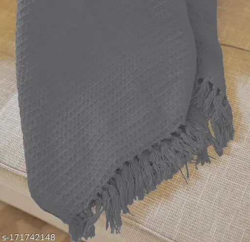 Dark grey pure cotton waffle pattern blanket, suitable for travel and baby bed, size 50x60 inches