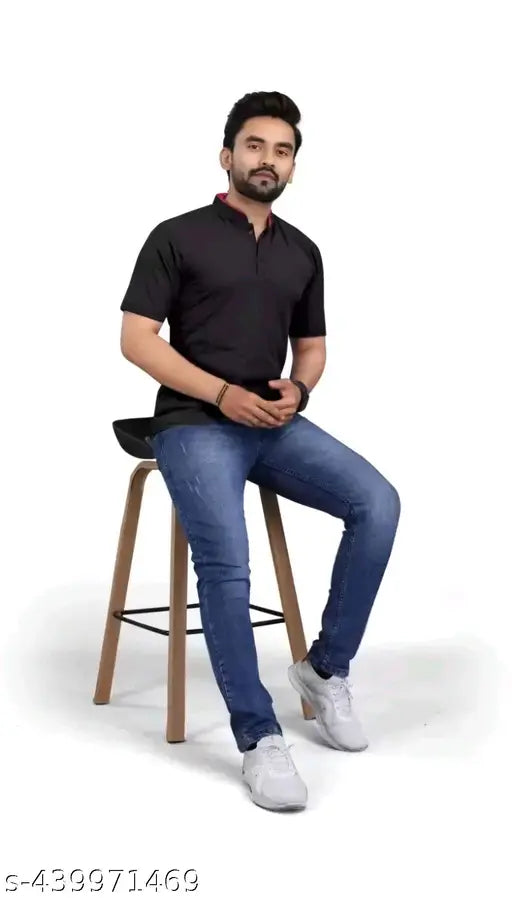 Stylish Mens Cotton Blend Solid T-shirt Pack of 1
