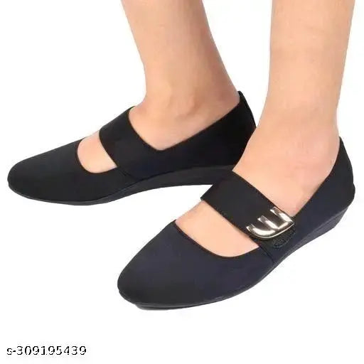 Black velvet 120BLACK women's low heel shoes with buckle detail.