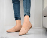 PU women's comfortable flat bellies or ballerinas, embellished and lace-up, Indian craftsmanship