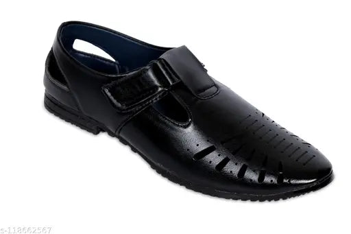 Black trendy sandals, outdoor shoes, boys floaters