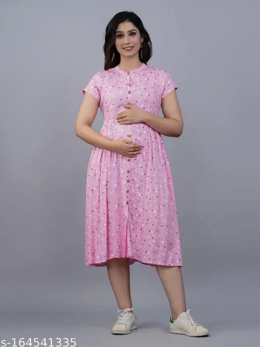 Stylish rayon maternity kurta with short sleeves, printed combo, relaxed fit, discreet zipper for easy feeding - perfect for baby shower gifts, India-made