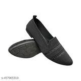 Black sandal with woven fabric details