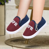 Blue and white velcro slip-on shoes with a zipper, suitable for children