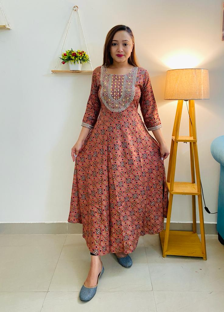 Peach 100% cotton Jaipuri kurti, traditional block-printed with cultural motifs, perfect for any occasion