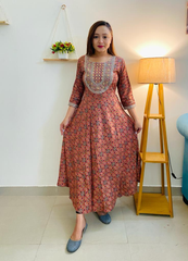 Peach 100% cotton Jaipuri kurti, traditional block-printed with cultural motifs, perfect for any occasion