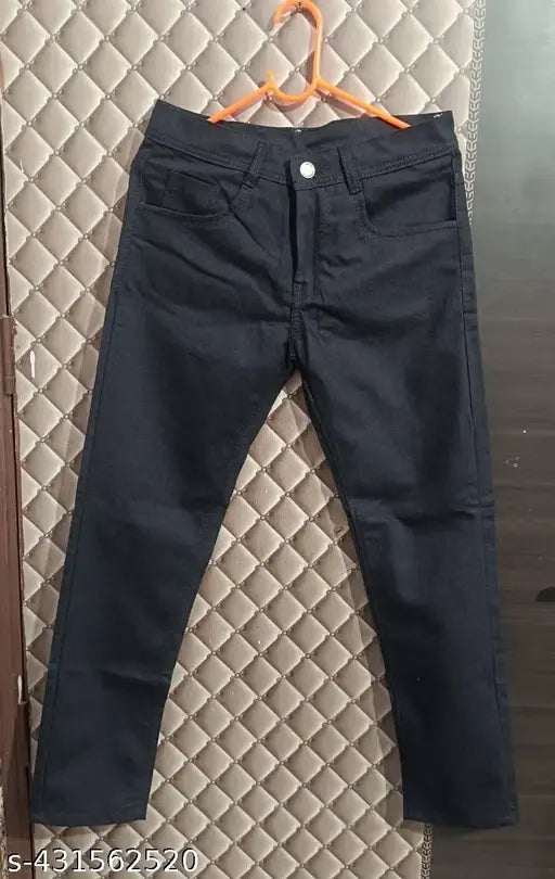Black cotton slim-fit boys' ankle-length jeans