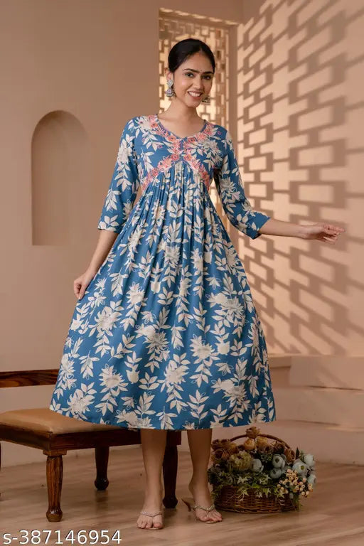 Rayon embroidered printed Anarkali kurti (S-36, M-38, L-40, XL-42, XXL-44, 3XL-46, 4XL-48, 5XL-50), Indian women's fashion with three-quarter sleeves