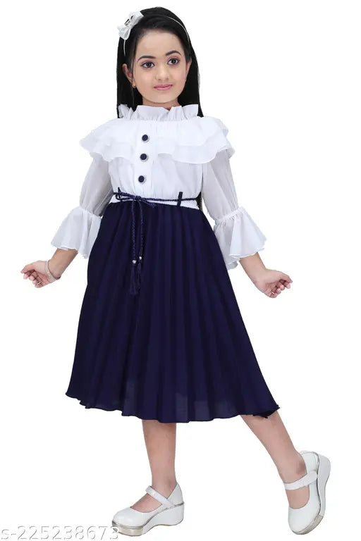 Girls dress, blue and white checkered pattern, short skirt, lace collar