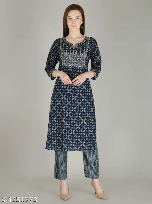 Printed cotton kurti pant set for women, three-quarter sleeves, Indian ethnic wear