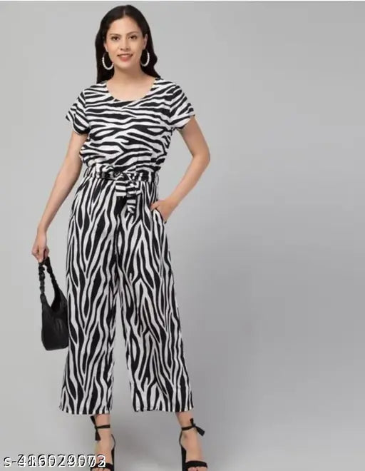 Printed crepe jumpsuit, Indian-made CULPI design with short sleeves on model