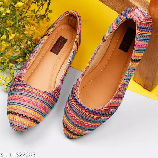 Textured indian textile slip-on pointed kadai belly, sizes: IND-3, IND-4, IND-5, IND-8