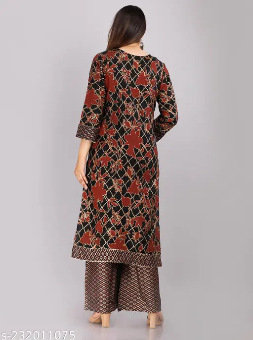 Black rayon kuti set with printed pattern, three-quarter sleeves, and matching palazzos. Handcrafted Indian traditional wear for women, available in S, M, L, XL, and XXL sizes