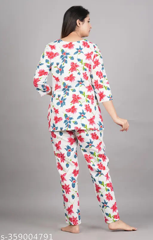 Women's printed rayon nightsuit, three-quarter sleeves, rayon top and bottom, pyjamas style