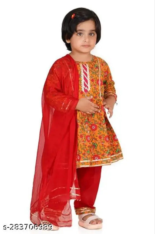 Blue cotton ethnic kurti pant & dupatta set for girls, floral printed with three-quarter sleeves and trousers. Ideal for festive occasions and weddings in India. Size options: 12-18M, 18-24M, 2-3Y, 3-4Y, 4-5Y, 5-6Y