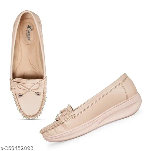 Synthetic leather Archer loafers for women & girls, trendy footwear with closed back design in contrasting colors
