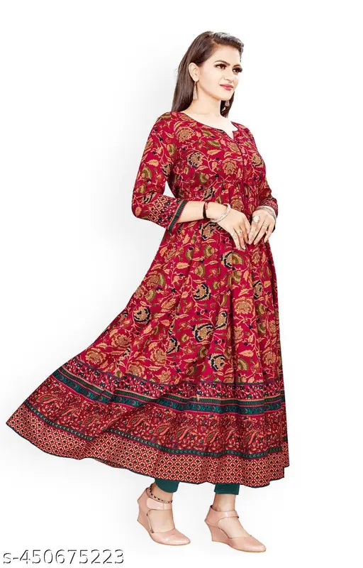 Red patterned woman's kurta, long sleeves
