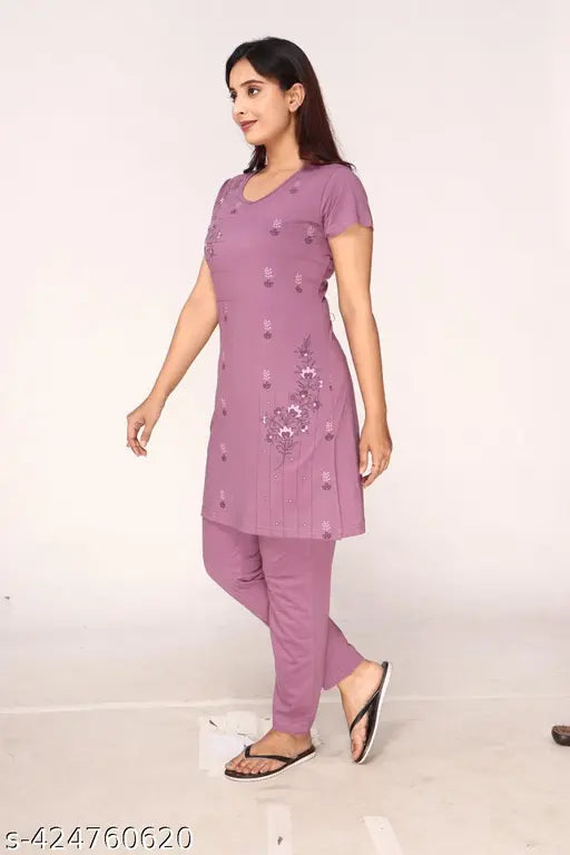 Cotton blend printed half sleeve nightsuits set for women's summer casual wear, two pieces in XL & XXL sizes, India origin