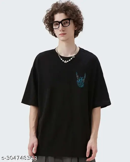 Cotton oversize round neck short sleeve t-shirt, daily use gym wear for men - printed net design, quick-drying, soft material. Perfect for workout, sports, and casual wear. Indian origin