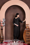 Women's embroidered viscose rayon kurta set with matching pants, three-quarter sleeves, single size, Indian origin