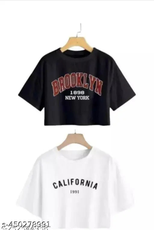 Classic modern cotton blend crop top with printed net pattern, short sleeves, available in sizes S-XL. Timeless fashion essential