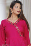 Mirror work short kurti in rayon, solid pattern, ideal for every occasion for girls, India origin