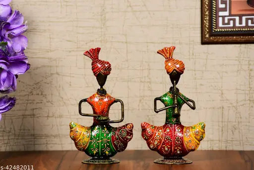Metal handpainted Sardar Musician set (2) - Indian handcrafted metal showpieces for home decor