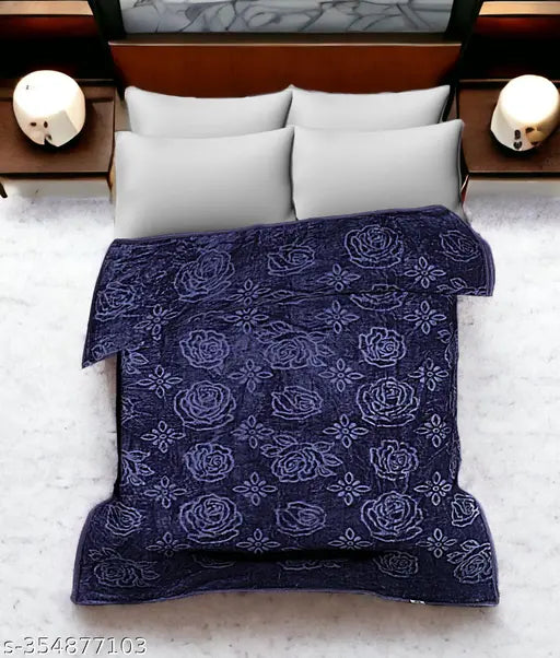 Grey fringed throw blanket with roses design