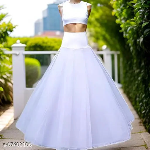 White hoopskirt petticoat, flared skirt with ruffled hem for women