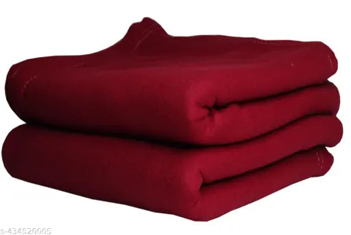 Warm & cozy HOMIEE solid polar fleece single bed blanket. Lightweight, 100% polyester, ideal for mild winter or AC rooms. Perfect for home, hotels, hostels, or PGs, travel-friendly." (124 characters)