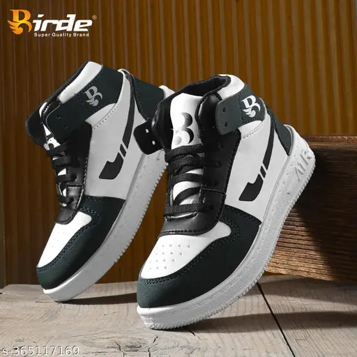 Black and white sneakers, black laces, velcro strap, nike logo, casual style for boys