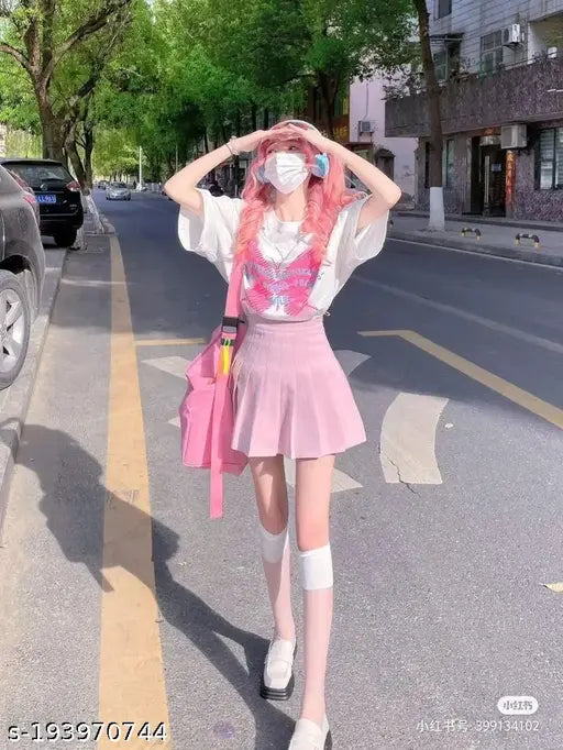 Cotton CaraCola high-waisted pleated skirt for women and girls, solid color, above knee length, available in sizes 24-34 (waist size 24in-34in, length size 17in), origin India