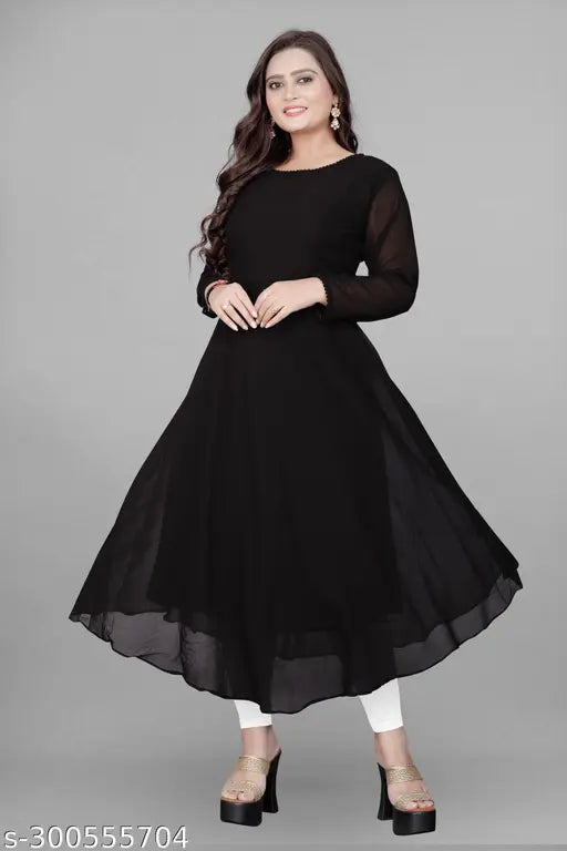 Luxurious georgette three-quarter sleeve party gown and kurti for women, solid design in various sizes (S - XL) for summer or formal events, made in India
