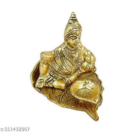 Metal Kuber Deepak murti for money and vastu, decorative Indian god idol (11cm x 9cm x 7cm)