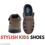 Children's brown sandal shoes by Deconds, free pair of socks with purchase