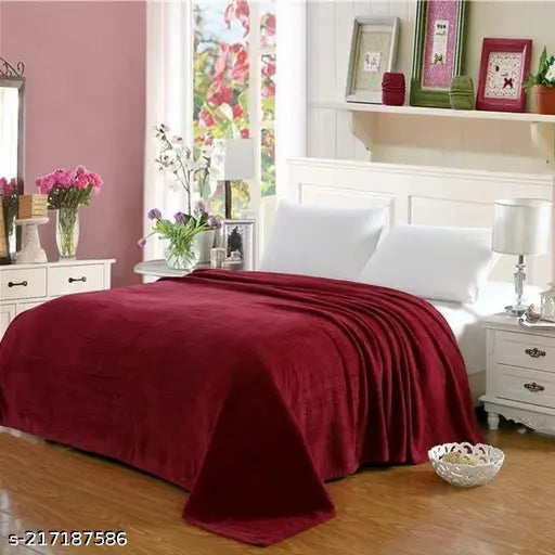 Dark red velvet bedspread, zip closure, double size