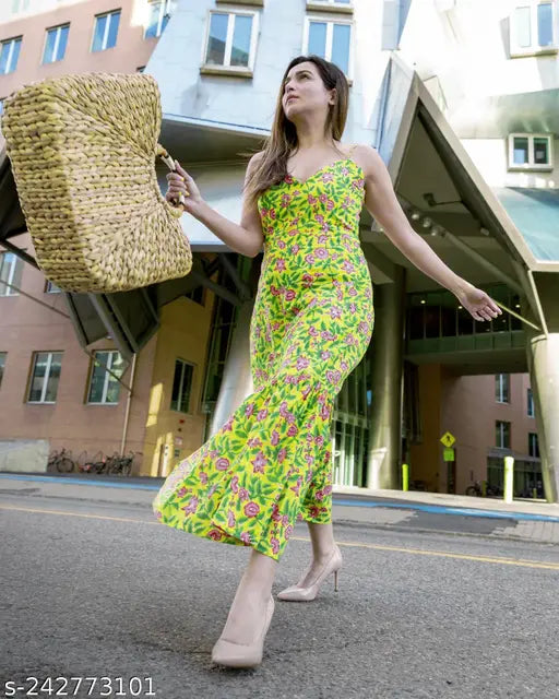 Stylish printed sleeveless dress kurta, vibrant Indian fashion for women in XS-XXXXL sizes