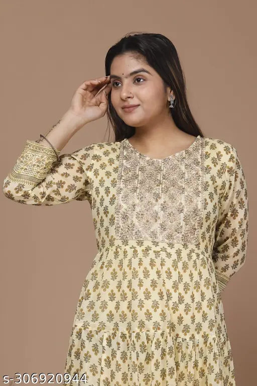 Cotton blend, printed combo three-quarter sleeve Banita Superior Kurtis, Indian ethnic wear laid emrodi