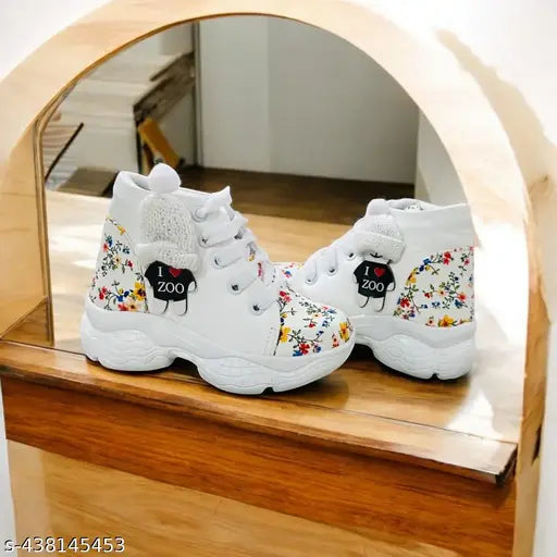 Canvas and PVC printed net casual shoes for kids girls, vibrant design - Mukanda Kids