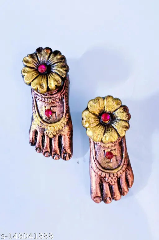 Terracotta clay Maa Laxmi Charan paduka for prosperity, handcrafted Indian diya for Diwali puja