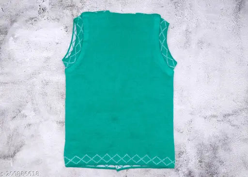 Woolen sleeveless sweater for baby girls and boys, soft and breathable winter wear