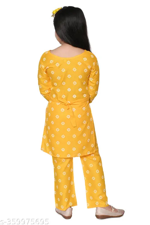 Ethnic rayon Kurta Palazzo set for girls, intricate print, comfortable palazzos, exquisite craftsmanship, size 4-5 years (length 22in top, 23in bottom)