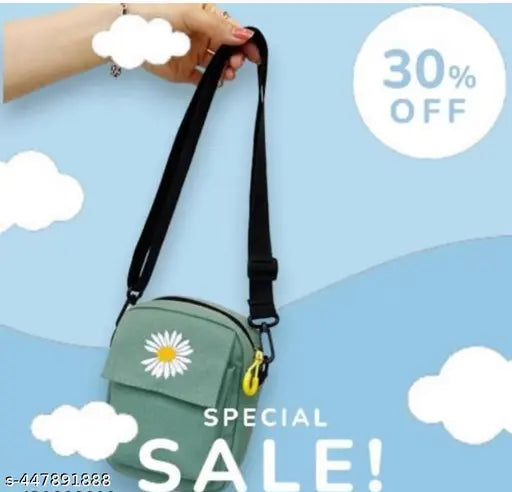 Green Canvas shoulder bag with adjustable strap