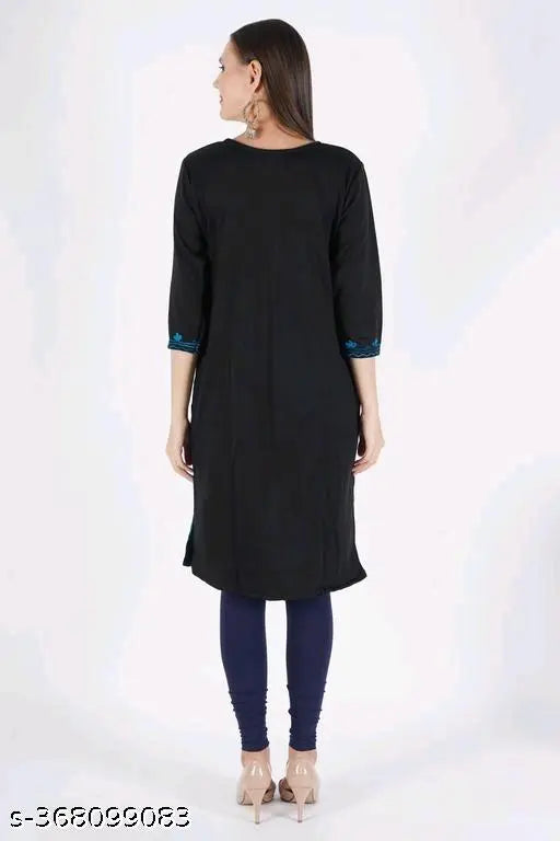 Black, long-sleeved kurti with blue trim