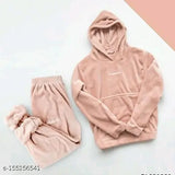 Woolen winter hood nightsuit in solid colors, cozy and warm with kangaroo pocket for women