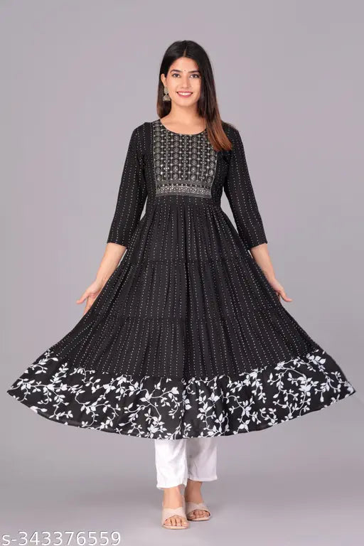 Viscose rayon embordery and printed anarkali kurta in 4XL/5XL, Indian ethnic wear with three-quarter sleeves