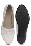 White ballerina flat shoes, casual style, women's fashion