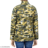 Stylish girls coat with camouflage pattern, featuring zip closure and hood