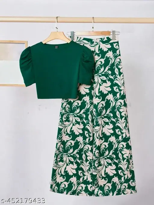 Comfy retro women's cotton blend jumpsuit with printed net, short sleeves, S size (36in bust, 52in length, 34in waist)