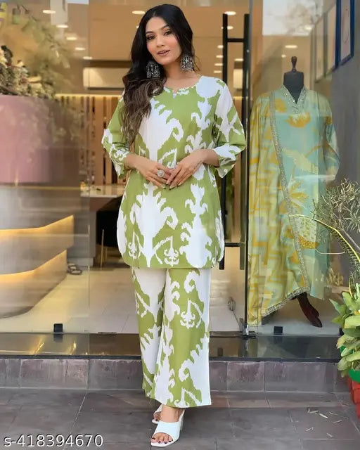 Green cotton printed night suit top & pyjama coord set for women, stylish and comfortable loungewear